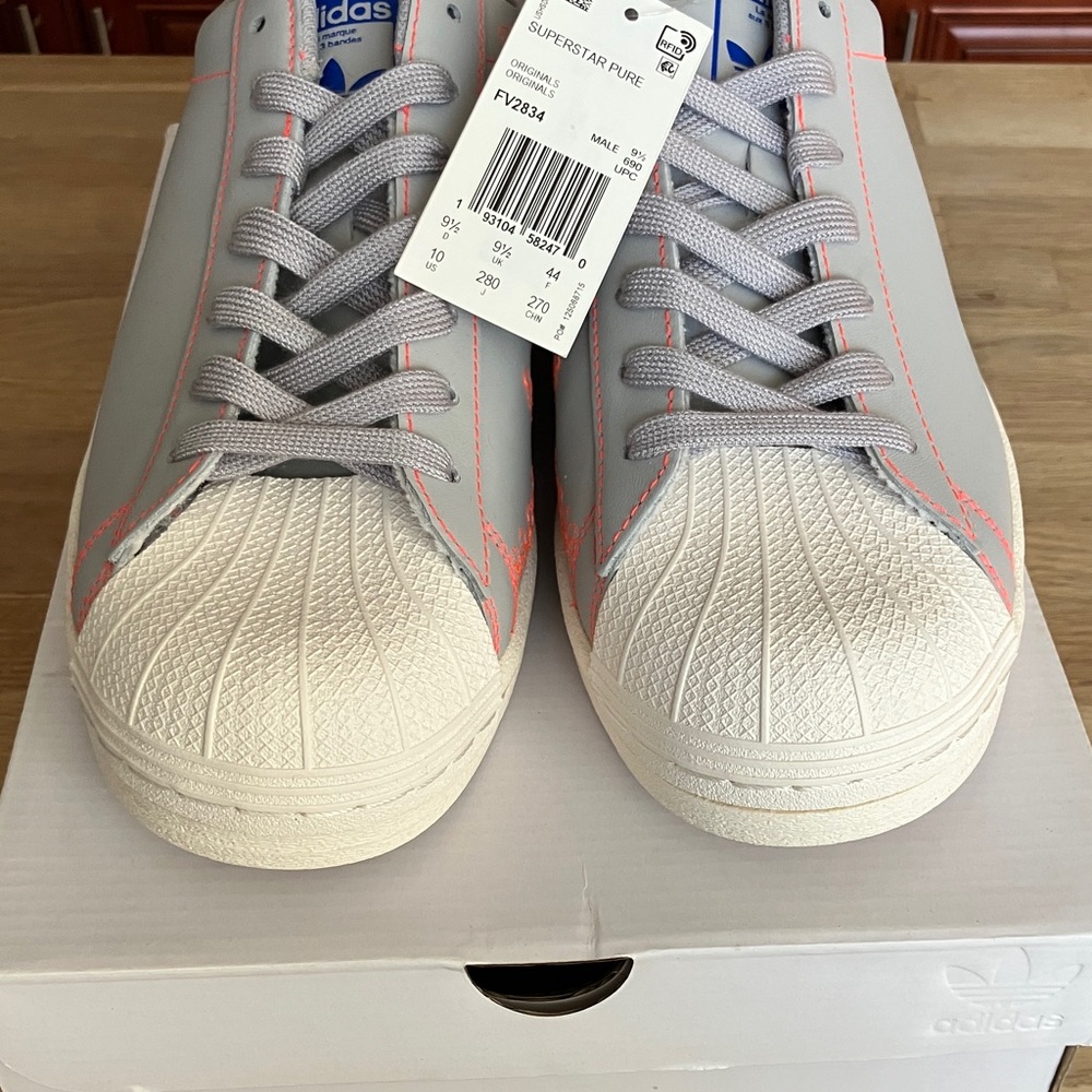 NWT Adidas Tokyo Superstar men’s Pure Gray/cream sneakers - Picture 4 of 9